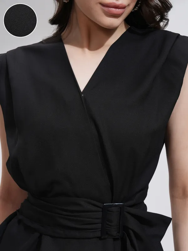  Tokyo Talkies Women Black Solid Wrap Tops