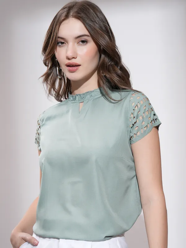 Tokyo Talkies Women Grey Solid Regular Top