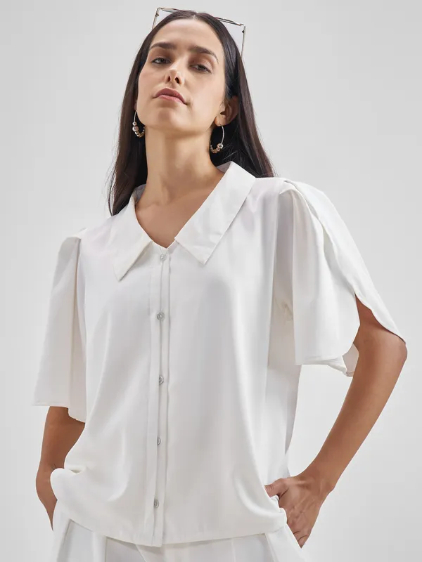 Chic By Tokyo Talkies Women White Solid Shirt Style Top