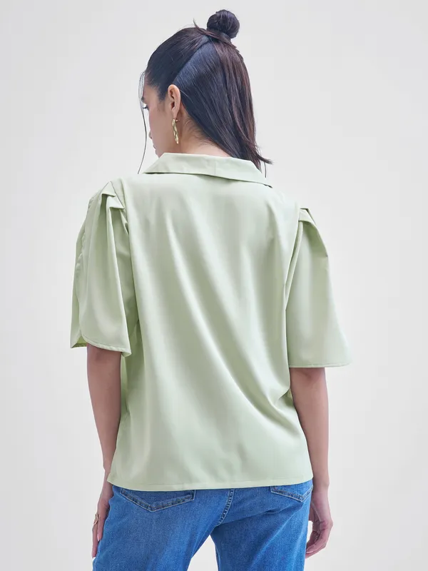Tokyo Talkies Women Green Solid Shirt Style Top