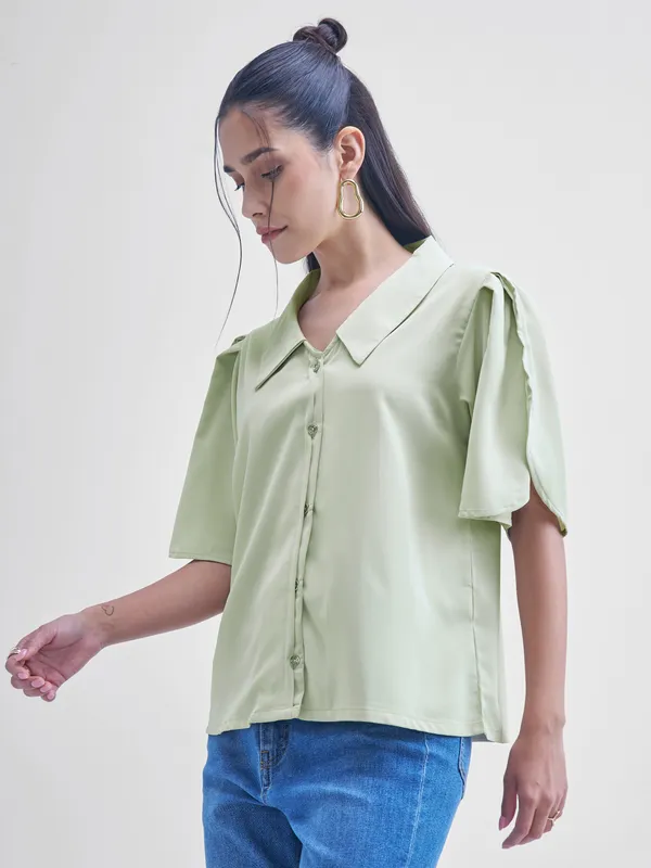 Tokyo Talkies Women Green Solid Shirt Style Top