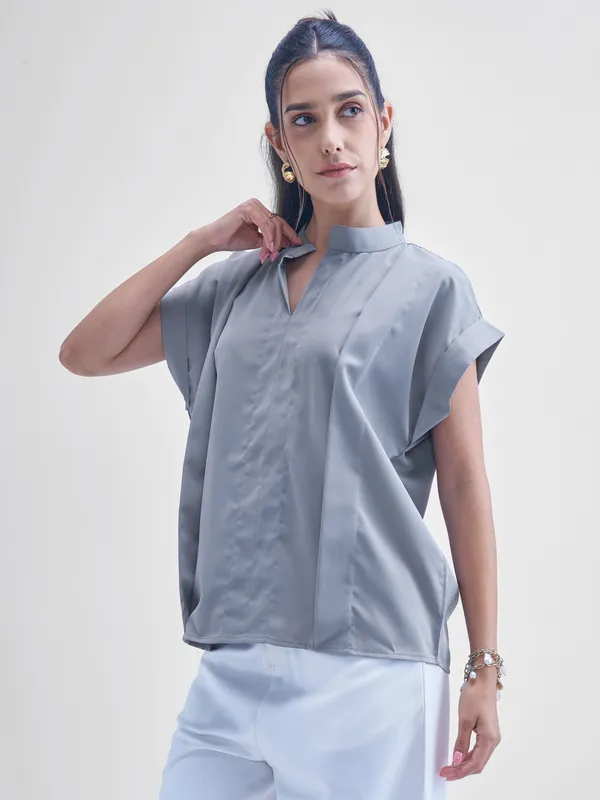 Chic By Tokyo Talkies Women Grey Solid Shirt Style Top