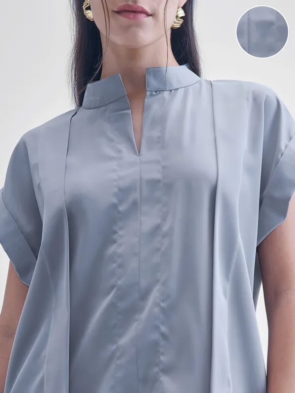 Chic By Tokyo Talkies Women Grey Solid Shirt Style Top