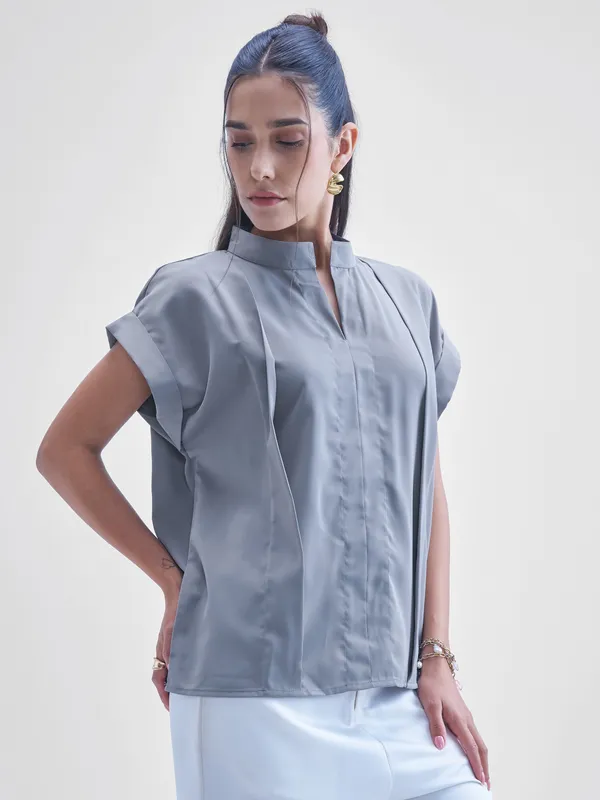 Chic By Tokyo Talkies Women Grey Solid Shirt Style Top