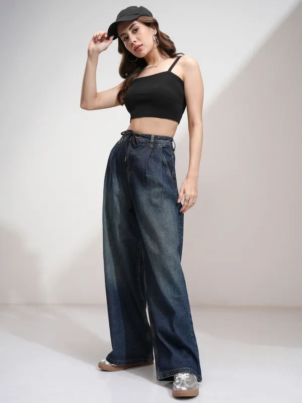 Solid Fitted Top