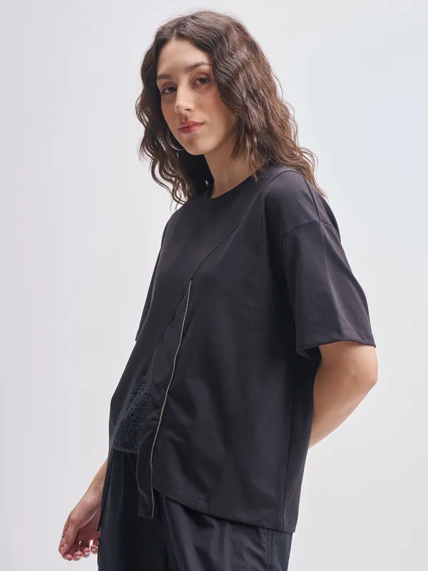 Tokyo Talkies Women Black Solid Regular Top