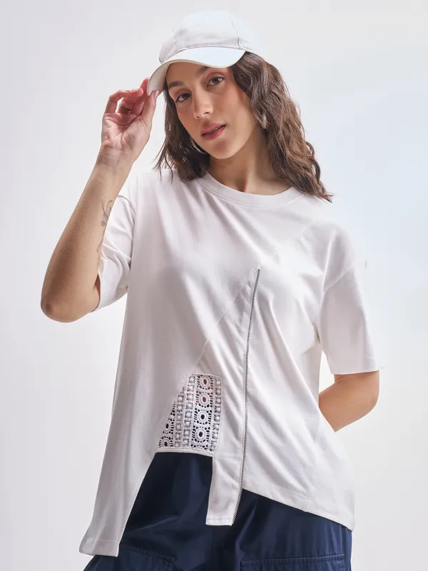 Tokyo Talkies Women White Solid Regular Top