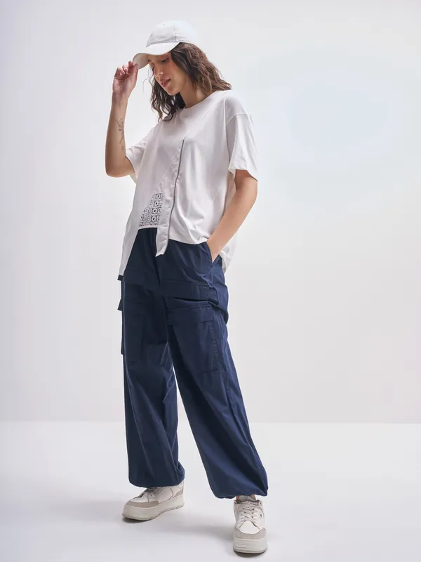 Tokyo Talkies Women White Solid Regular Top