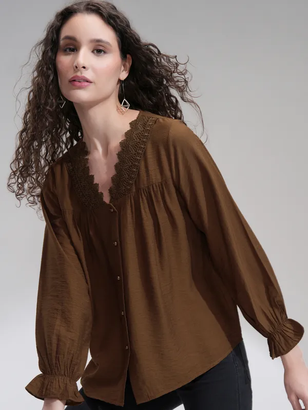Solid Regular Top