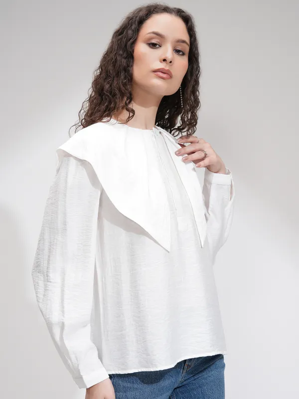 Tokyo Talkies Women White Solid Regular Top