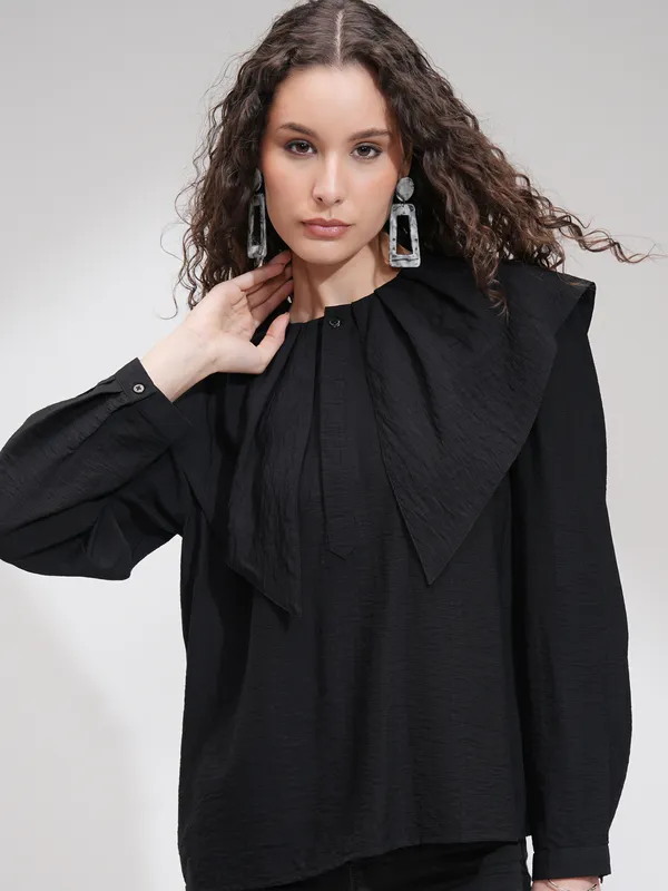 Tokyo Talkies Women Black Solid Regular Top