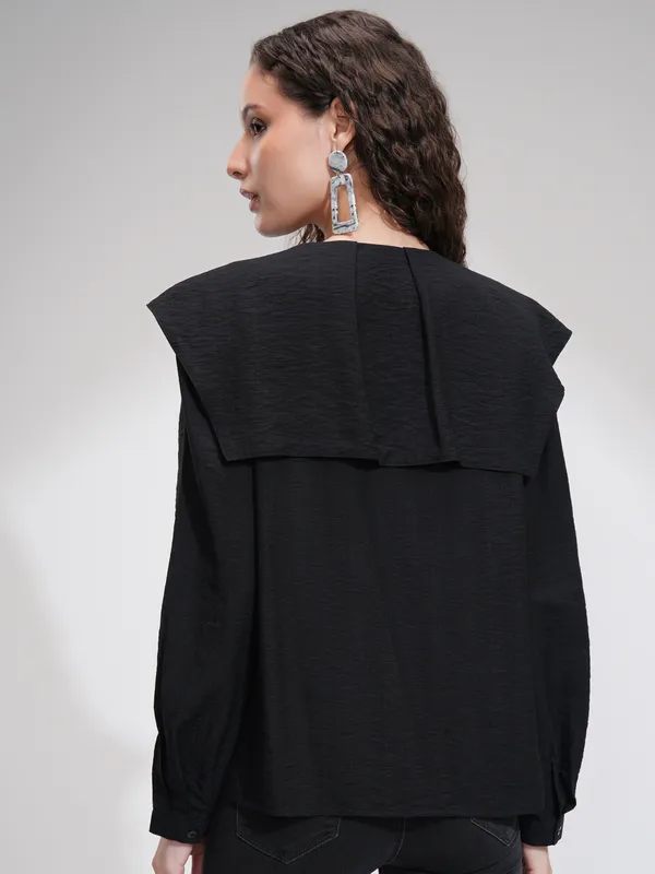 Tokyo Talkies Women Black Solid Regular Top