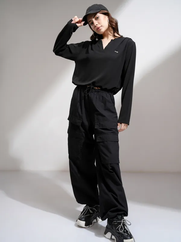 Tokyo Talkies Women Black Solid Regular Top