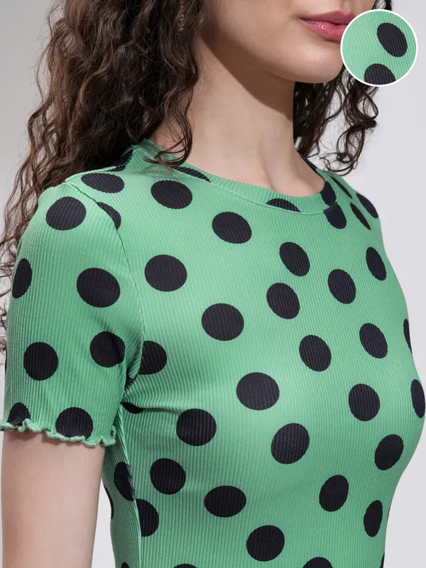 Tokyo Talkies Women Green Printed Fitted Top