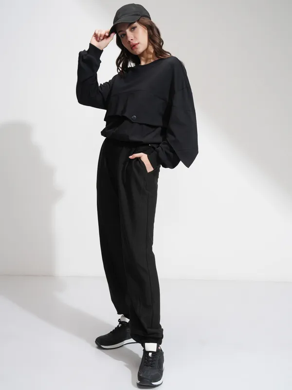 Tokyo Talkies Women Black Solid Regular Top