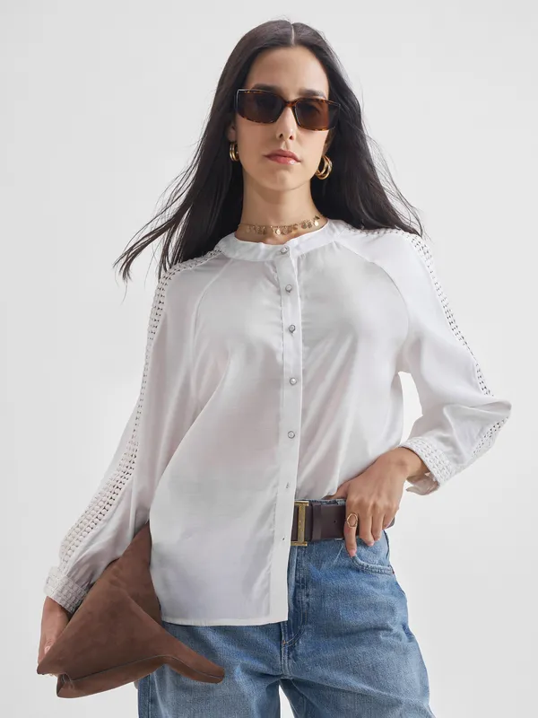 Chic By Tokyo Talkies Women Cream Solid Regular Tops