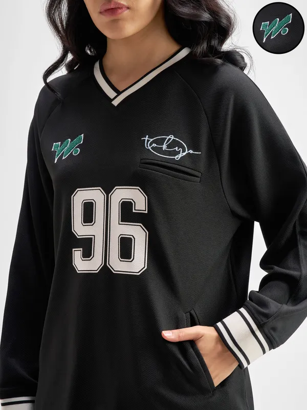 Tokyo Talkies Women Black Printed Regular Top