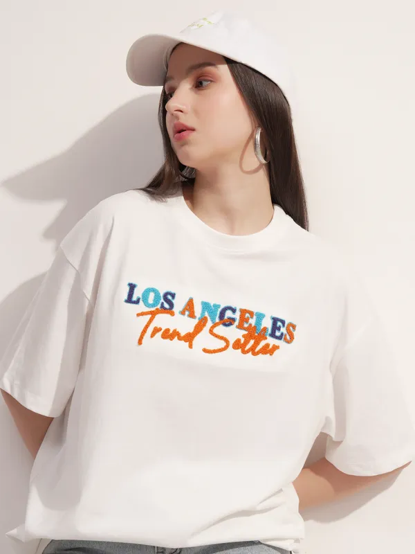 Tokyo Talkies Women White Embroidered Round Neck Oversized Fit T-Shirt