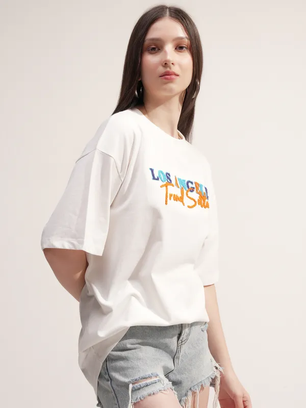 Tokyo Talkies Women White Embroidered Round Neck Oversized Fit T-Shirt