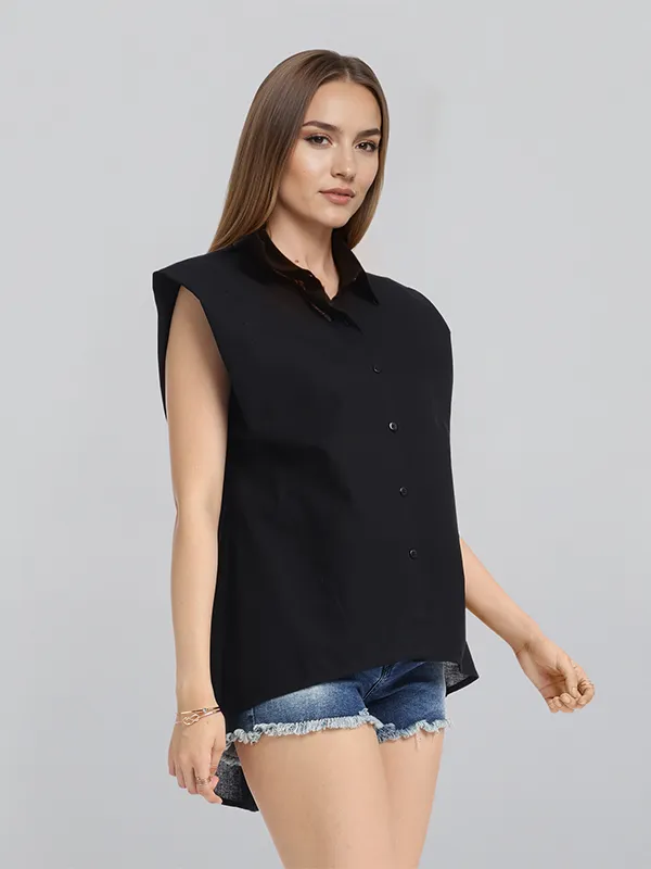 Chic By Tokyo Talkies Women Black Solid Regular Top