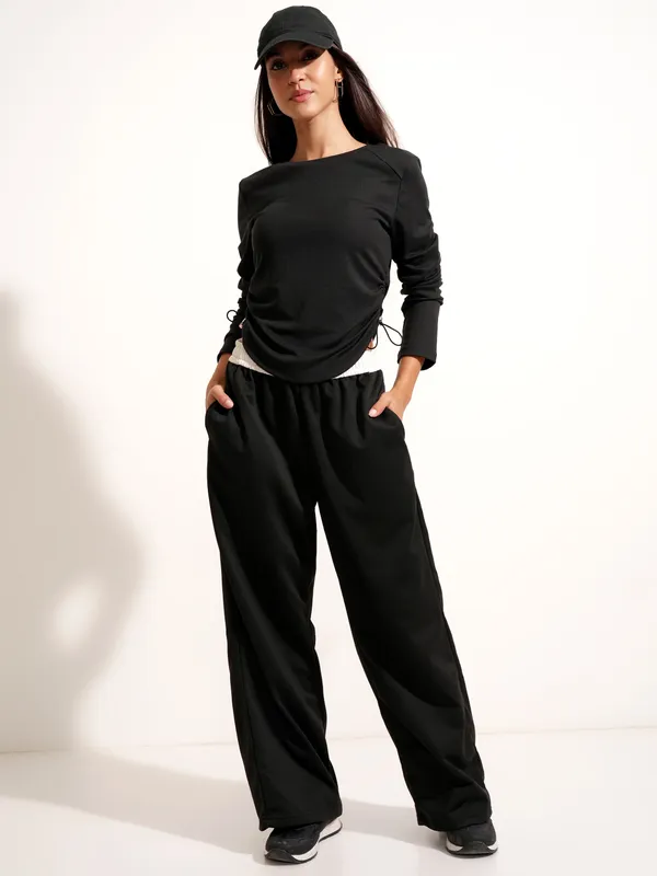 Tokyo Talkies Women Black Solid Regular Top