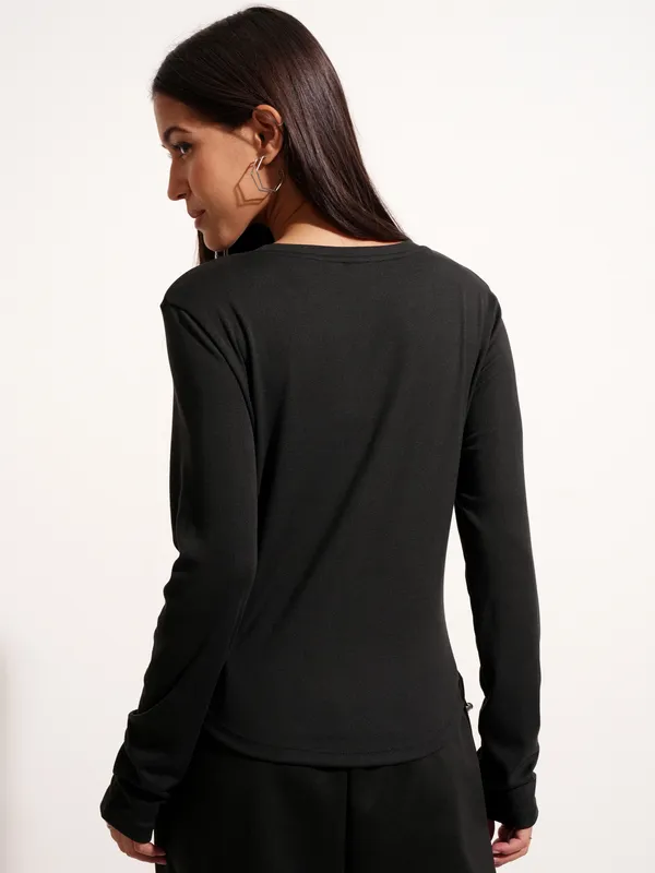 Tokyo Talkies Women Black Solid Regular Top