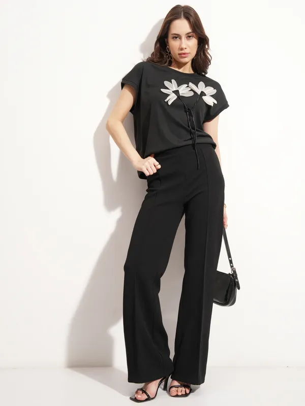 Applique Regular Top