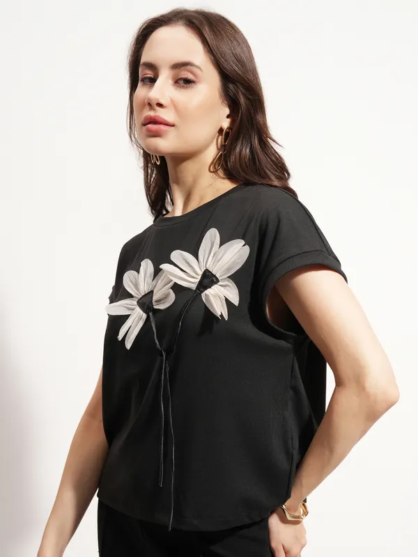 Applique Regular Top