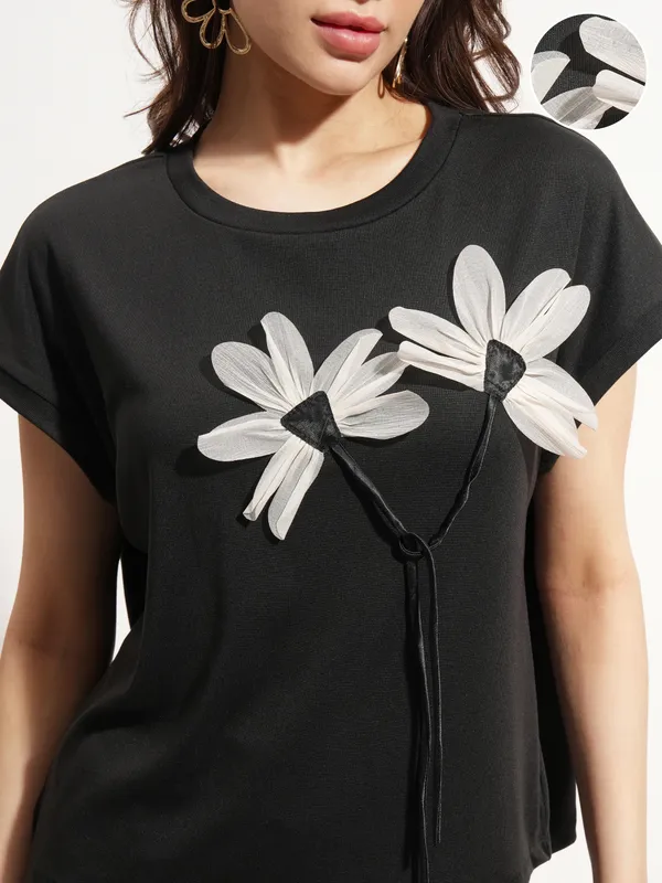 Applique Regular Top