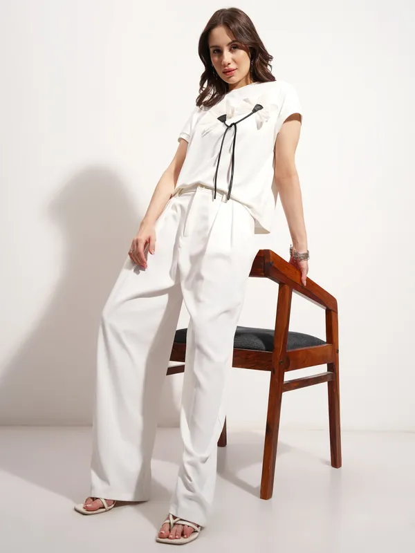 Tokyo Talkies Women White Applique Regular Top