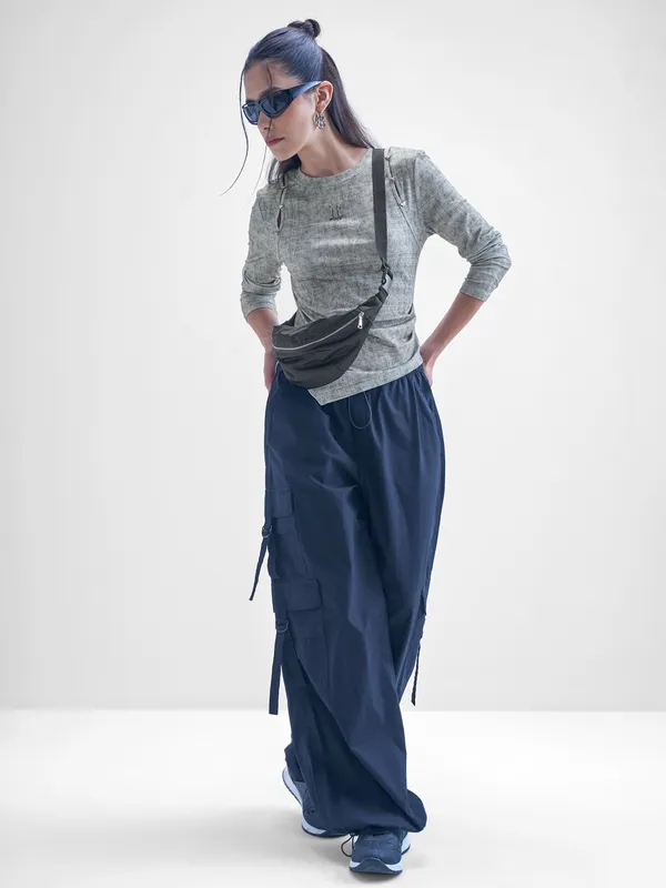 Street By Tokyo Talkies Women Grey Printed Shirt Style Top