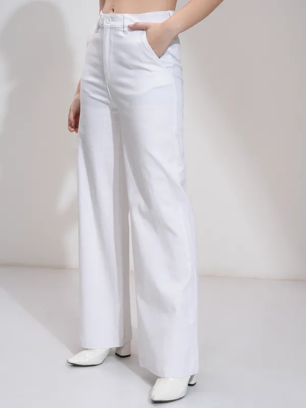Solid Flared Casual Trouser