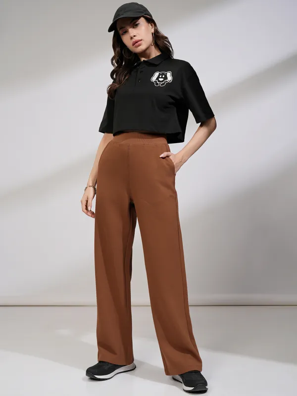 Tokyo Talkies Women Brown Solid Regular Fit Casual Trouser