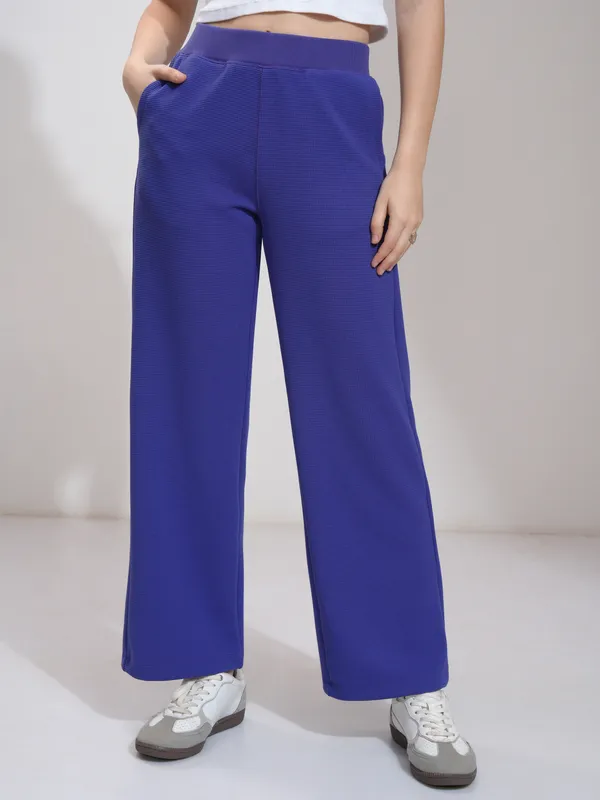 Tokyo Talkies Women Blue Self Design Straight Fit Casual Trouser