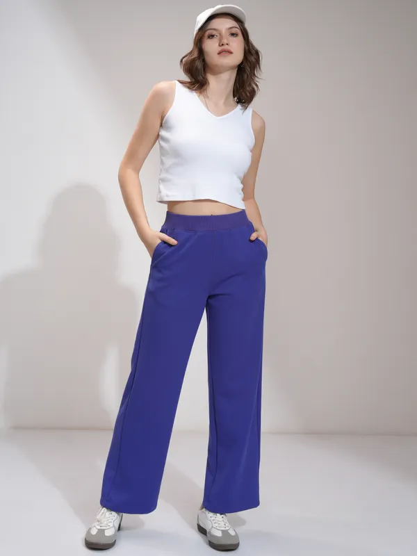 Tokyo Talkies Women Blue Self Design Straight Fit Casual Trouser