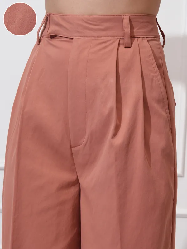 Tokyo Talkies Women Rust Solid Regular Fit Casual Trouser