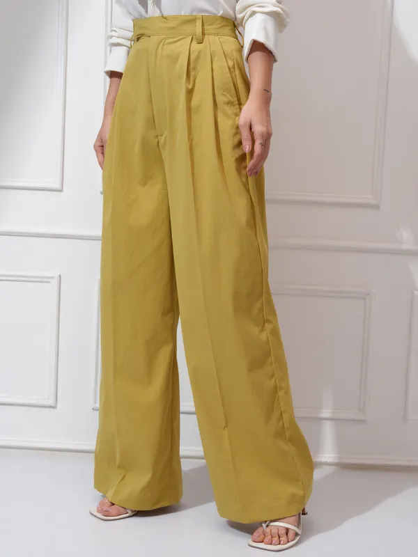 Solid Regular Fit Formal Trouser