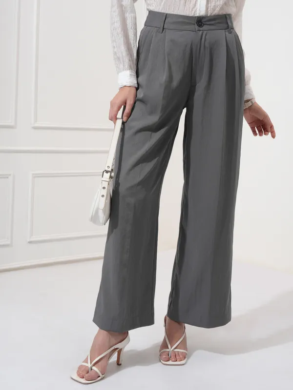 Tokyo Talkies Women Grey Solid Flared Casual Trouser