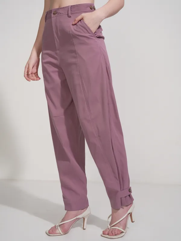 Tokyo Talkies Women Pink Solid Regular Fit Casual Trouser