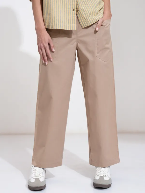 Tokyo Talkies Women Beige Solid Regular Fit Casual Trouser