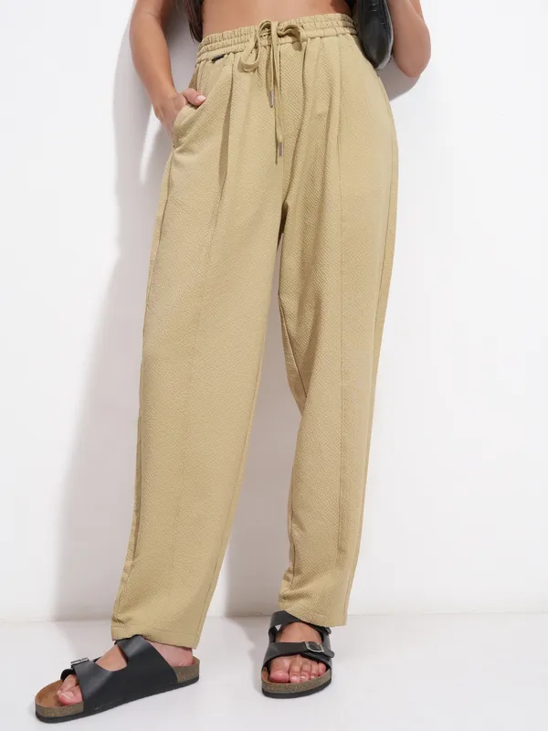 Tokyo Talkies Women Brown SOlid Regular Fit Casual Trouser