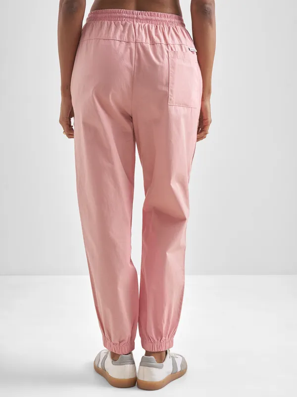 Street By Tokyo Talkies Women Pink Solid Regular Fit Regular Jogger