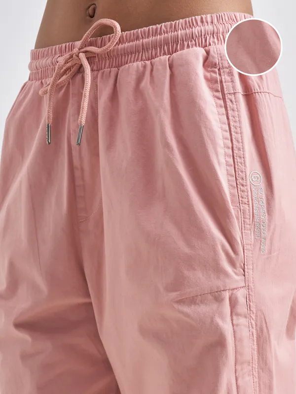 Street By Tokyo Talkies Women Pink Solid Regular Fit Regular Jogger