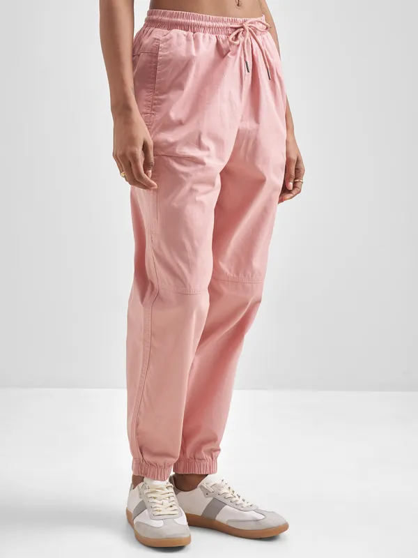 Street By Tokyo Talkies Women Pink Solid Regular Fit Regular Jogger