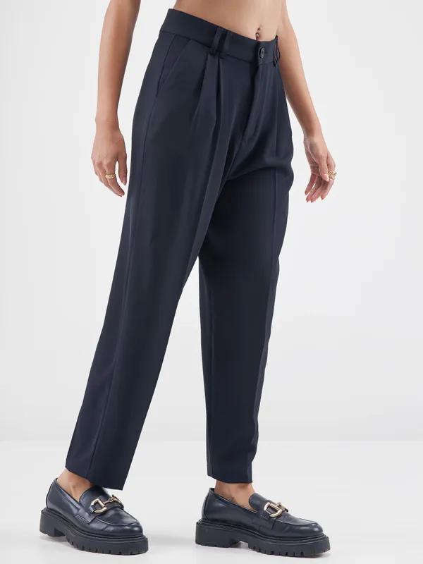 Chic By Tokyo Talkies Women Navy Blue Solid Tapered Fit Regular Trouser