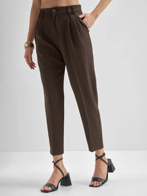Tokyo Talkies Women Brown Solid Tapered Fit Regular Trouser
