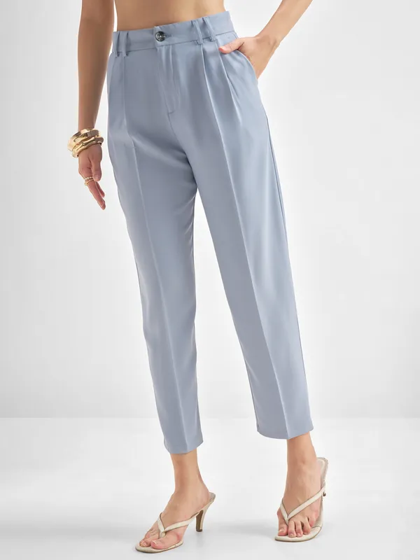 Chic By Tokyo Talkies Women Blue Solid Tapered Fit Regular Trouser