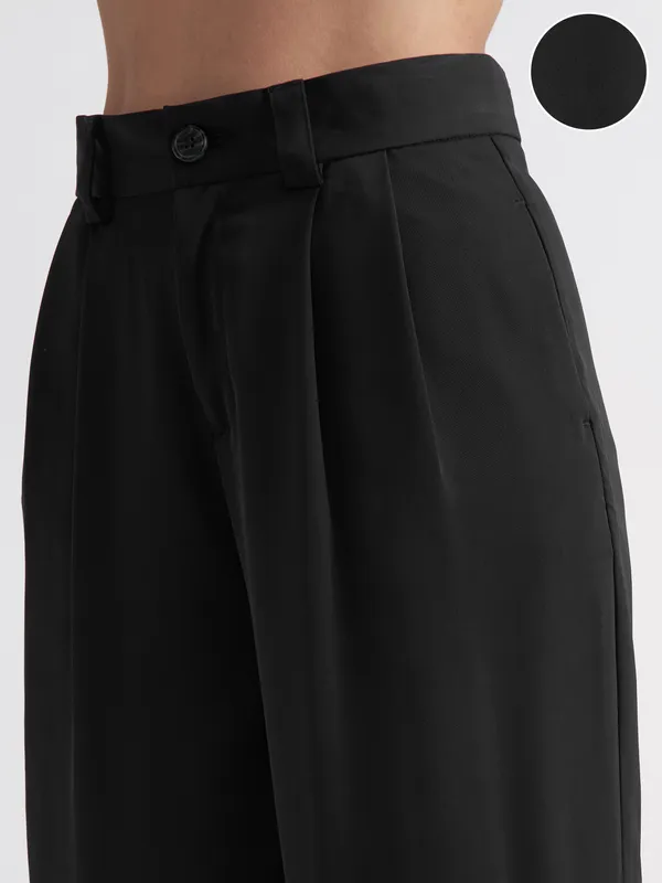 Solid Straight Fit Formal Trouser