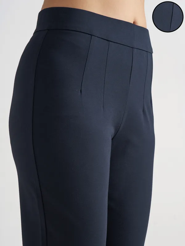 Tokyo Talkies Women Navy Blue Solid Slim Fit Regular Trouser