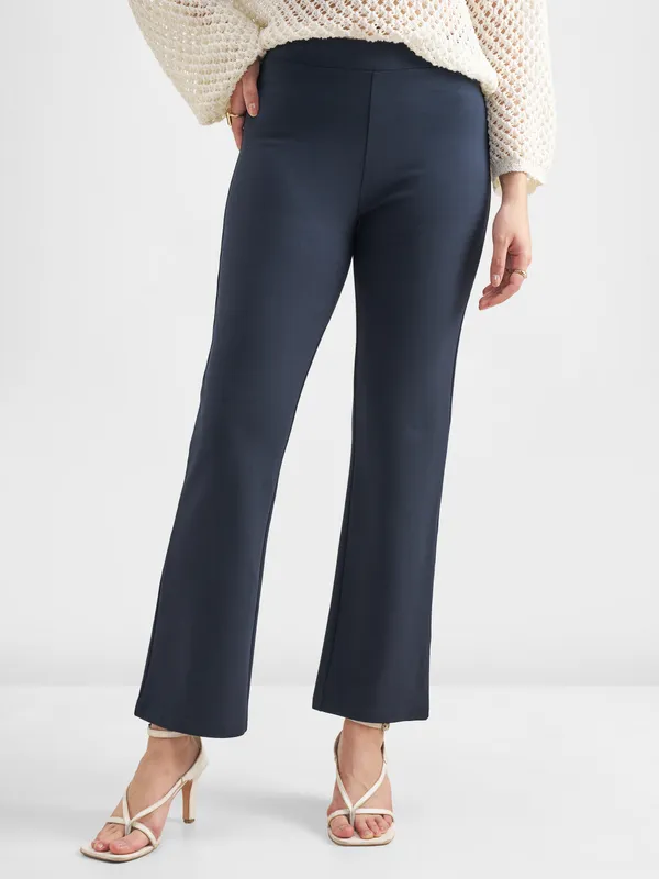 Tokyo Talkies Women Navy Blue Solid Bootcut Regular Trouser